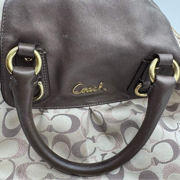 Coach Signature Ashley Satchel / Shoulder Bag | Good Used Condition - Picture 10 of 16